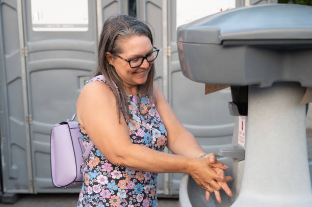 Best High-end porta potty rental  in Alturas, FL